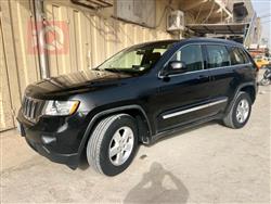 جیپ گراند شیرۆکی